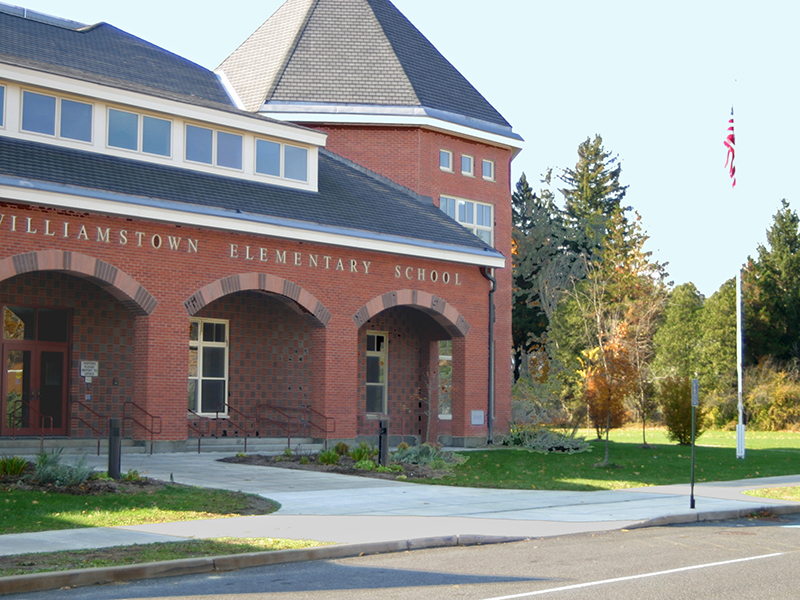 WILLIAMSTOWN ELEMENTARY SCHOOL — Dodson & Flinker